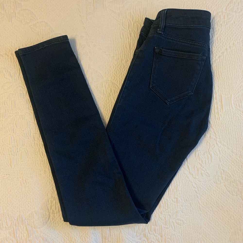 Mavi Adrianna Mid-Rise Super Skinny Women's Jeans in Classic Blue 25/32